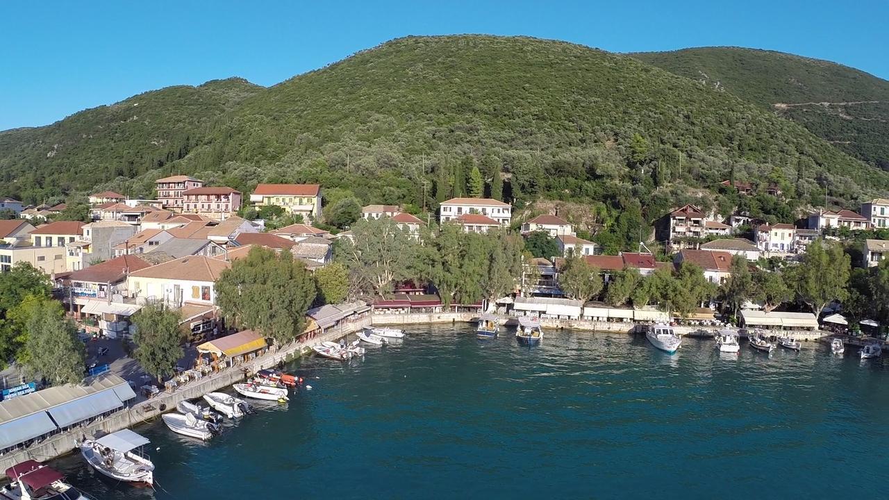 Captain'S Studios Vasiliki Extérieur photo